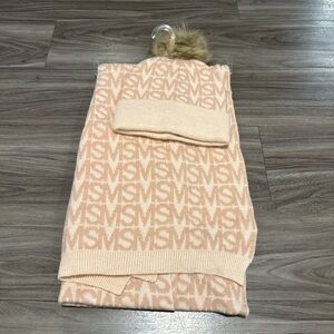 Steve Madden Peach Knit Hat with Faux Fur Pom